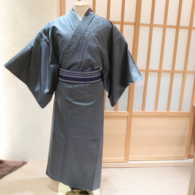 リサイクル男性用着物　袷　着物・羽織 アンサンブル セット　正絹　大島紬
